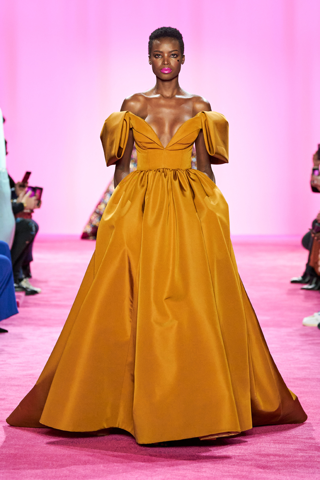 New York Fashion Week: Christian Siriano Fall 2020 Collection - Tom ...