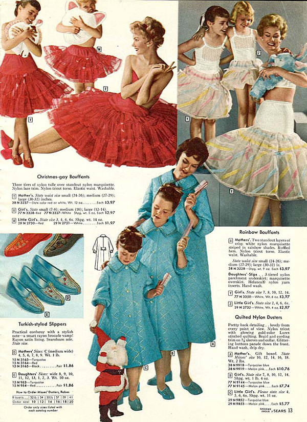 Lingerie-Undergarments-Underwear-Vintage-Ads-40s-50s-Fashion-Tom-Lorenzo-Site  (15) - Tom + Lorenzo