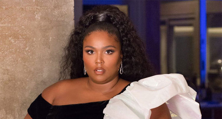 Lizzo in Mônot at the 2020 BET Awards: IN or OUT? - Tom + Lorenzo
