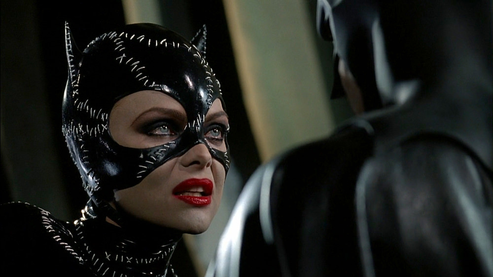 One-Iconic-Look-Michelle-Pfeiffer-Catwoman-Costumes-Fashion-