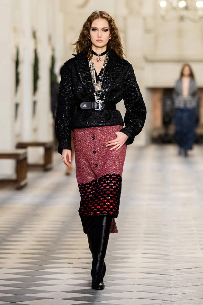 Chanel-Pre-Fall-2021-Collection-Runway-Fashion-Tom-Lorenzo-Site (7) - Tom +  Lorenzo