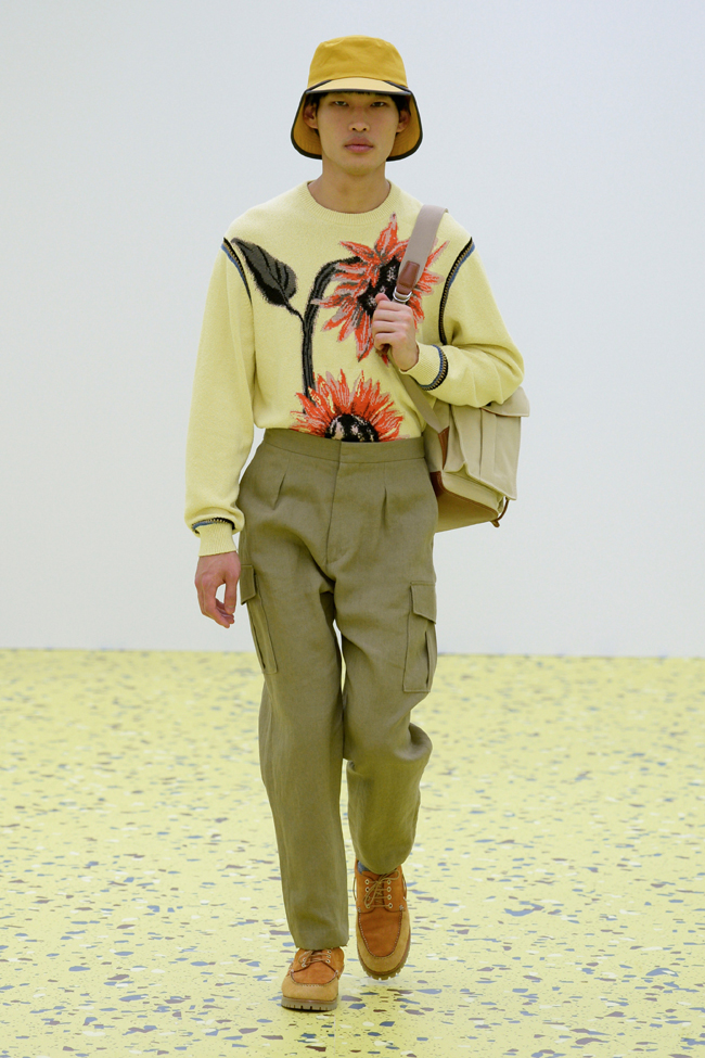 Paul Smith Spring 2022 Menswear Collection - Tom + Lorenzo