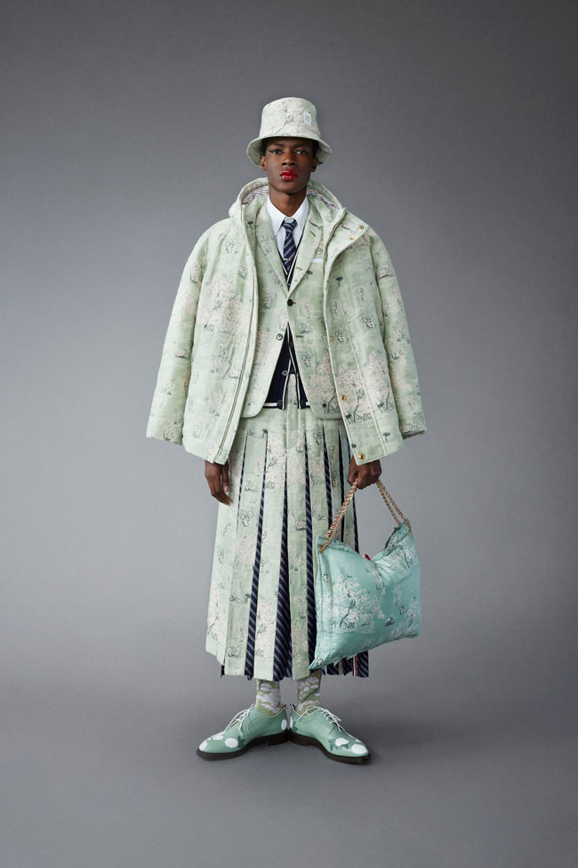 Thom-Browne-Pre-Fall-2022-Collection-Style-Fashion-Runway-Tom