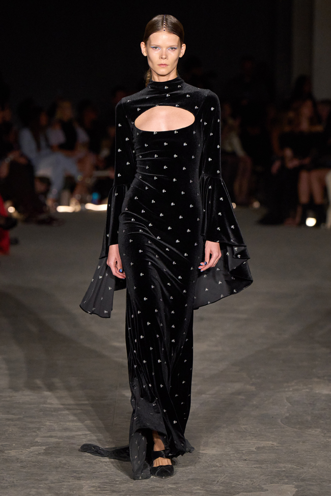 New York Fashion Week: Christian Siriano Fall 2022 Collection - Tom ...