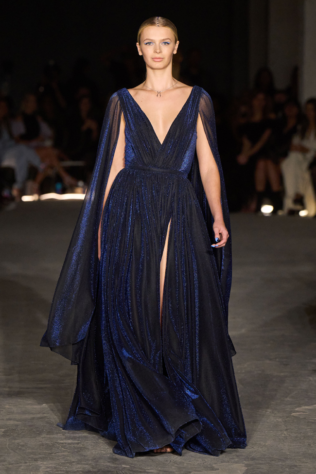 New York Fashion Week: Christian Siriano Fall 2022 Collection - Tom ...