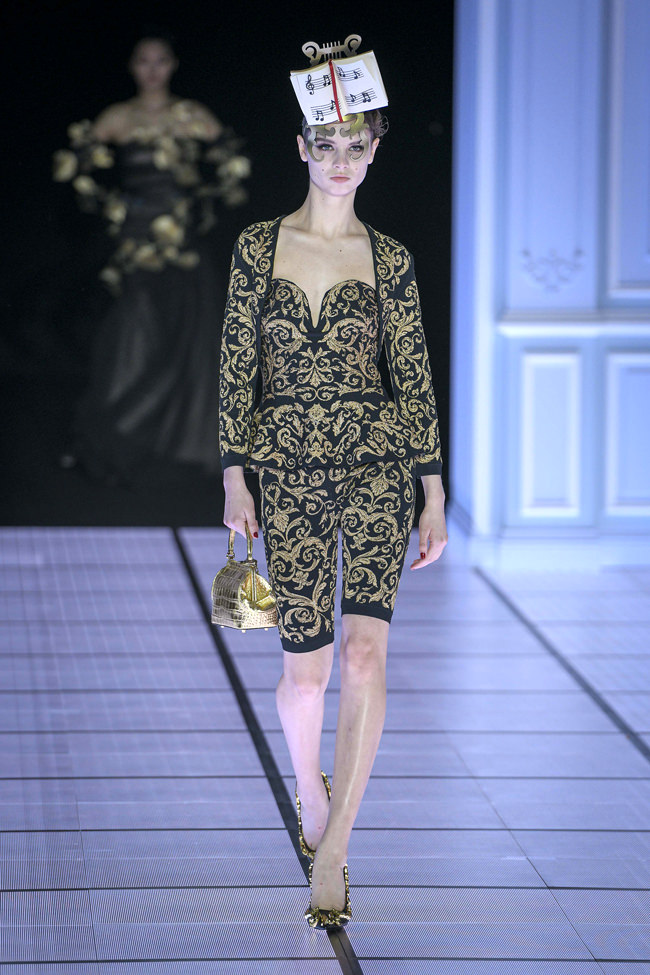 Louis-Vuitton-Fall-2022-Floral-Pattern-Bags-Trends-Style-Fashion-Tom-Lorenzo-Site-TLO  (11) - Tom + Lorenzo