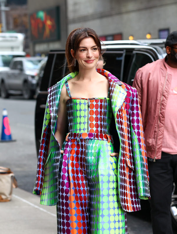 Anne Hathaway Outside 'The Late Show with Stephen Colbert' - Tom + Lorenzo