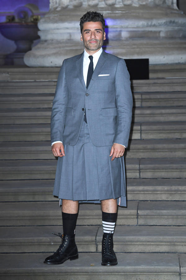 Oscar Isaac in Thom Browne at the MOON KNIGHT London Special Screening ...