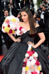 Cannes Film Festival 2022: Aishwarya Rai Bachchan in Dolce & Gabbana ...