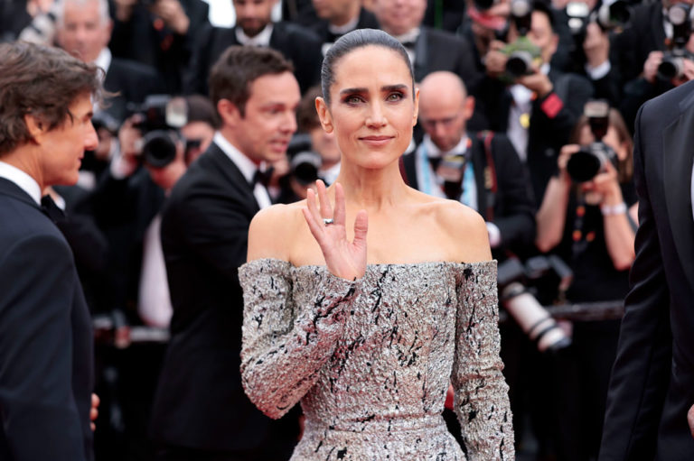 Cannes Film Festival 2022: Jennifer Connelly in Louis Vuitton at the ...