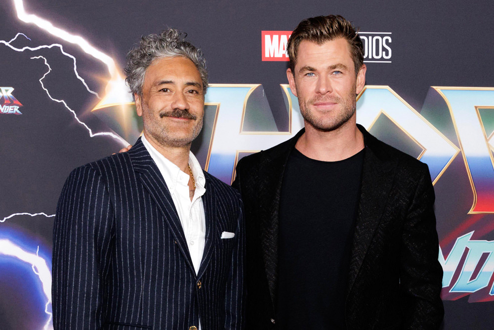 Chris Hemsworth and Taika Waititi at the THOR: LOVE AND THUNDER Special ...