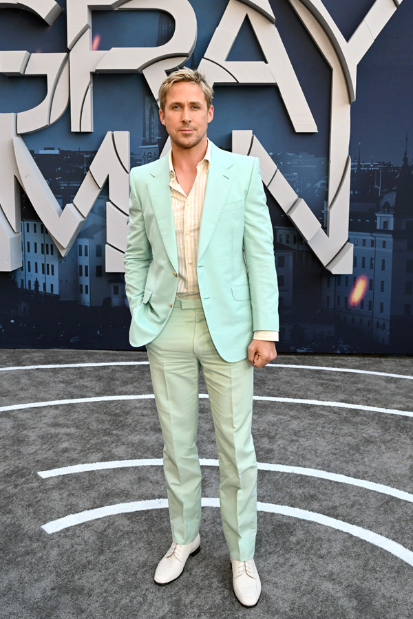 Ryan Gosling Wears Mint Gucci Suit to The Gray Man Premiere