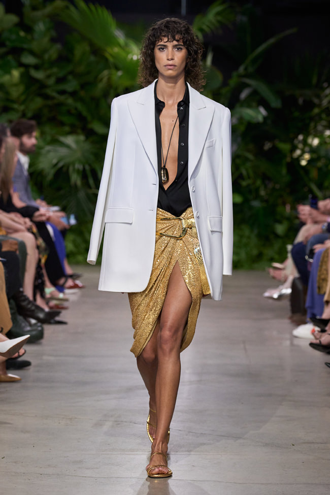 New York Fashion Week Spring 2023 Michael Kors Collection LaptrinhX