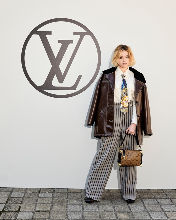 NEW Louis Vuitton Carpet Rug • Shirtnation - Shop trending t