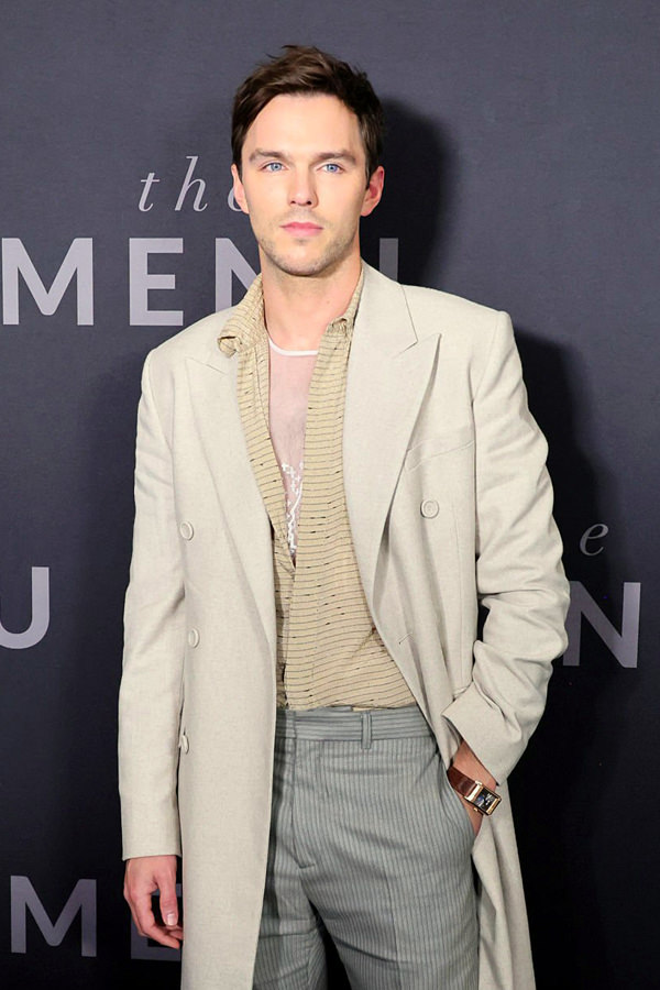 Nicholas-Hoult-THE-MENU-New-York-Premiere-Red-Carpet-Fashion-Style-Tom ...