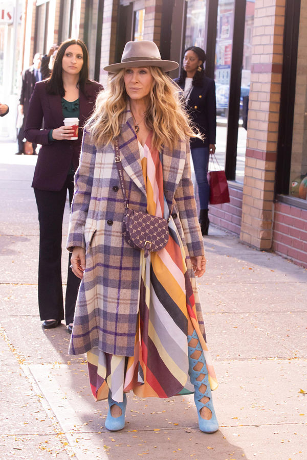 Sarah Jessica Parker on the set of AND JUST LIKE THAT... - Tom + Lorenzo