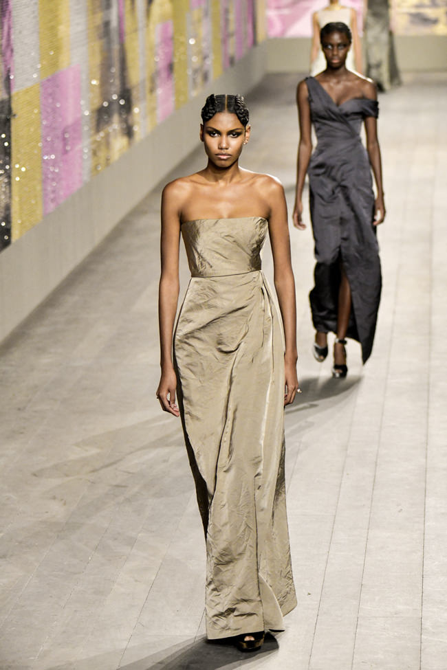 Paris Fashion Week: Christian Dior Spring 2023 Couture Collection - Tom +  Lorenzo