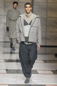 Milan Fashion Week: Giorgio Armani Fall 2023 Menswear Collection - Tom ...