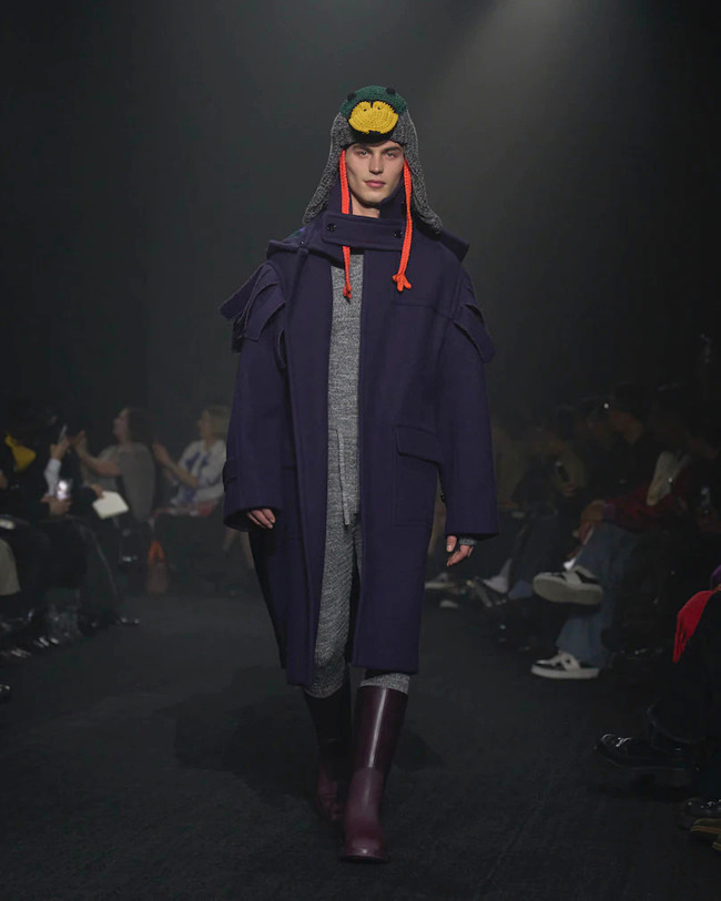 London Fashion Week: Burberry Fall 2023 Collection - Tom + Lorenzo