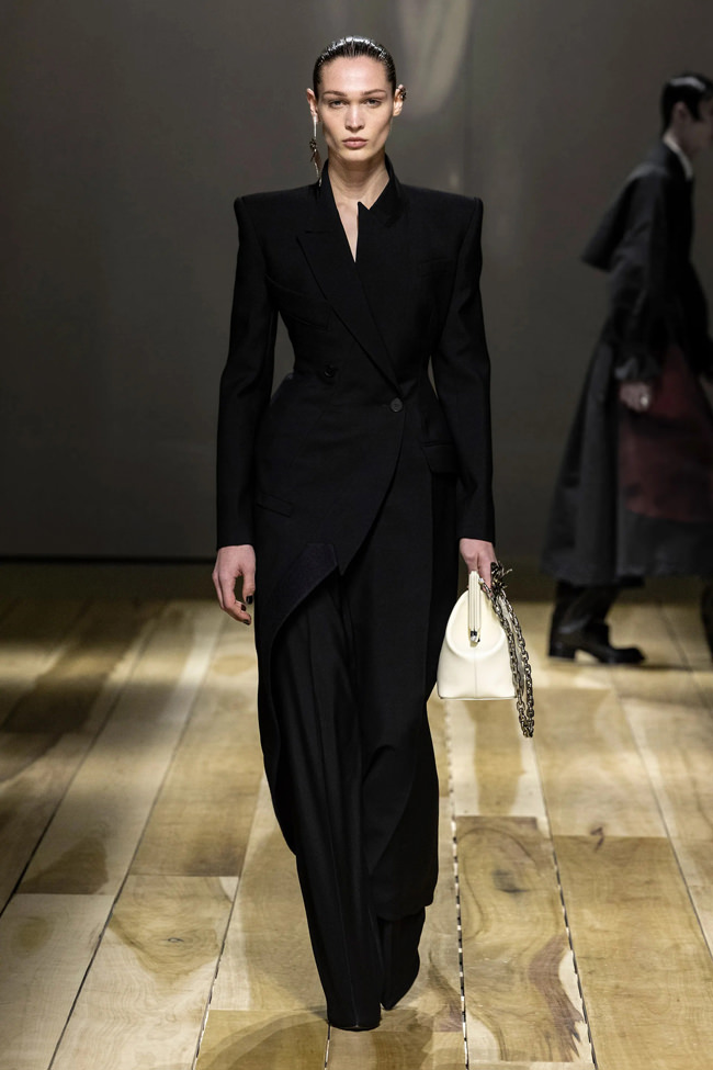 Paris Fashion Week: Alexander McQueen Fall 2023 Collection - Tom + Lorenzo