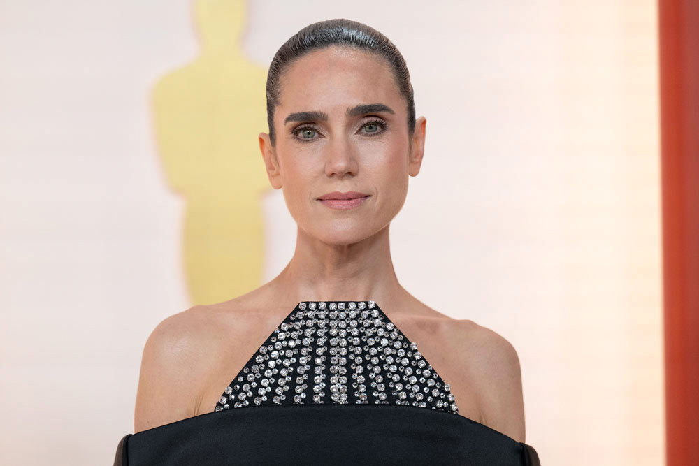 Oscars 2023: Jennifer Connelly in Louis Vuitton: IN or OUT? - Tom + Lorenzo