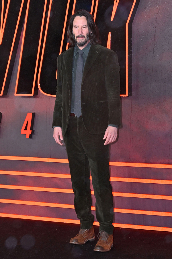 Keanu Reeves Steps Out for 'John Wick: Chapter 3' Premiere in London: Photo  4282844, John Wick, Keanu Reeves Photos