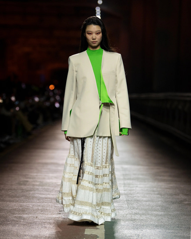 Louis-Vuitton-Pre-Fall-2023-Collection-Style-Fashion-Trends-Runway-Tom-Lorenzo-Site  (11) - Tom + Lorenzo