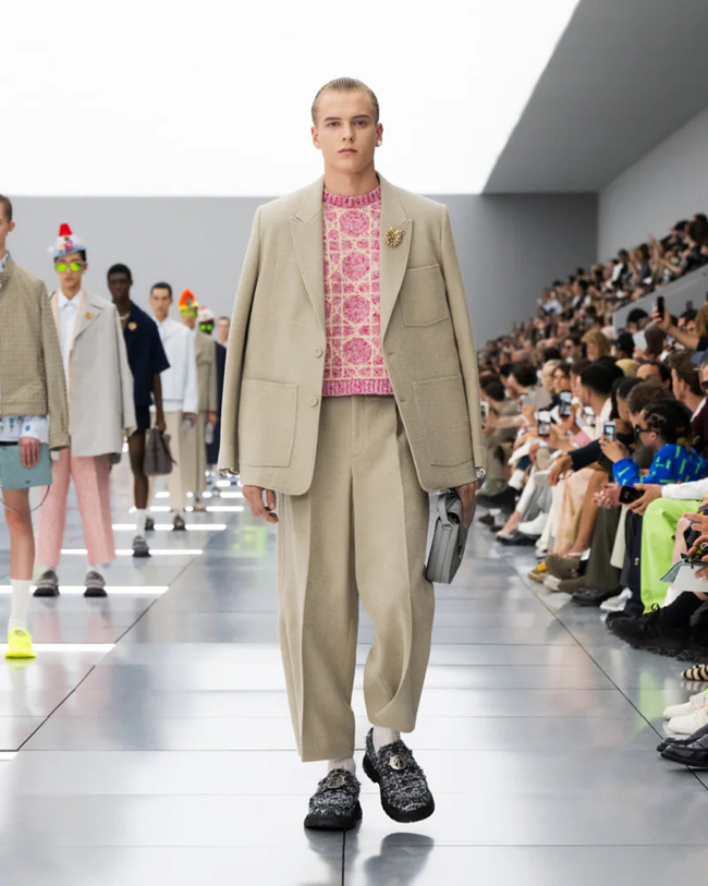Christian Dior Spring 2024 Menswear Collection - Tom + Lorenzo
