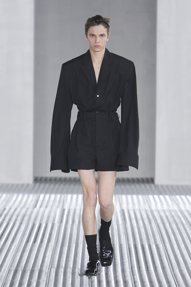 Prada Spring 2024 Menswear Collection - Tom + Lorenzo