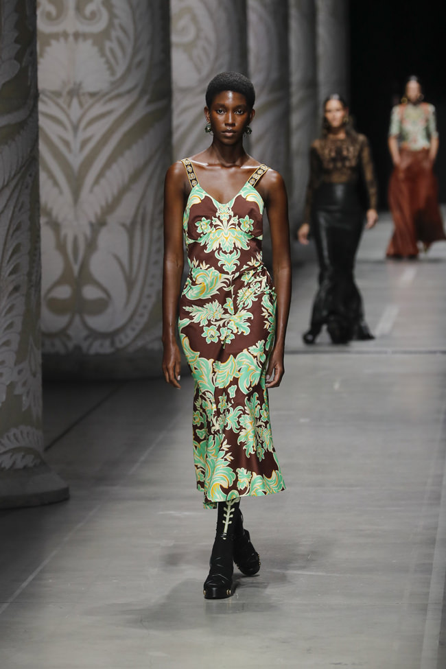 Etro Spring 2019 Ready-to-Wear Collection