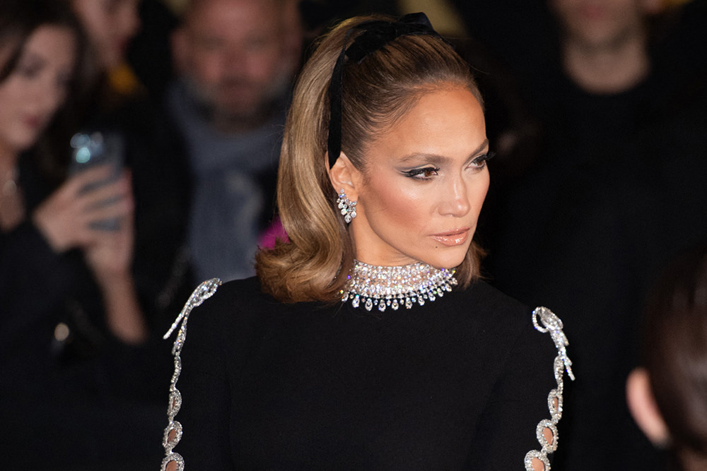 Paris Fashion Week Front Row: Jennifer Lopez at the Valentino Couture ...