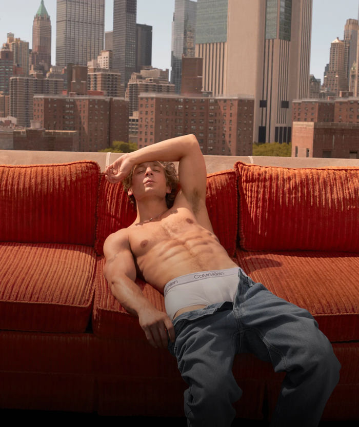 BEAR and THE IRON CLAW Star Jeremy Allen White for Calvin Klein Ad