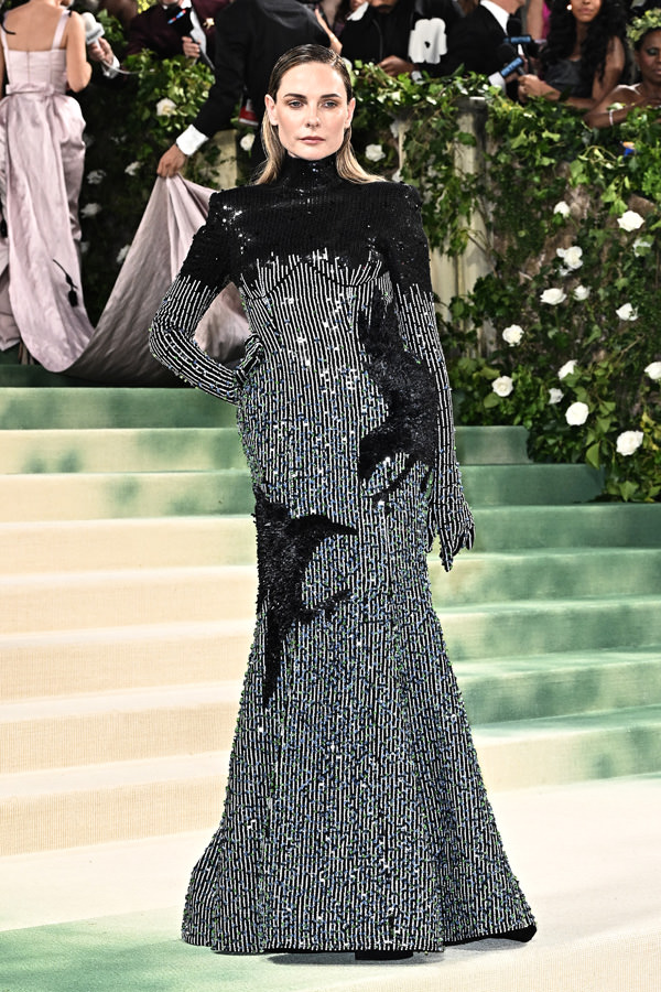 Rebecca-Ferguson-MET-GALA-2024-Red-Carpet-Fashion-Style-Thom-Browne-Tom ...