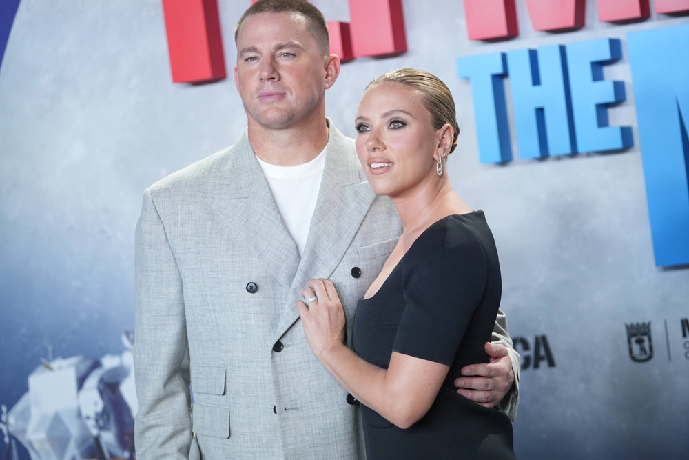 Scarlett Johansson And Channing Tatum At The FLY ME TO THE MOON Madrid ...