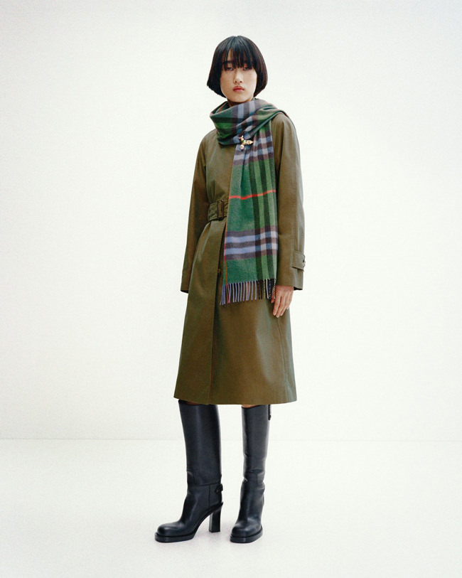 Burberry Presents New Capsule Collection in Collaboration with Royal Collection Trust