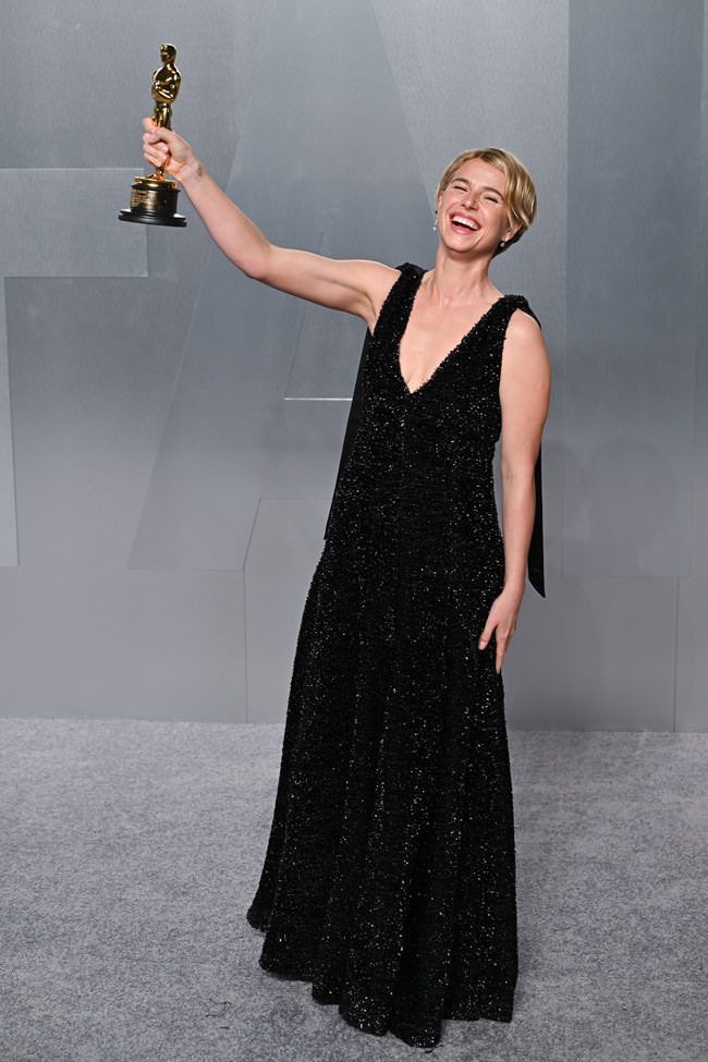 Jessie-Buckley-HAMNET-Vanity-Fair-Oscar-Party-2026-Red-Carpet-Fashion ...