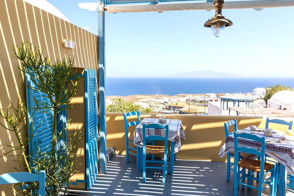 T LOunge for April 10th 2026