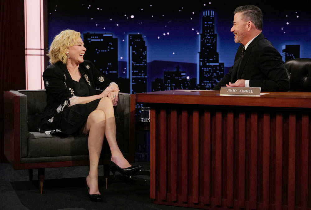 Jean Smart Promotes New Season of HACKS on JIMMY KIMMEL LIVE! in Cinq à Sept
