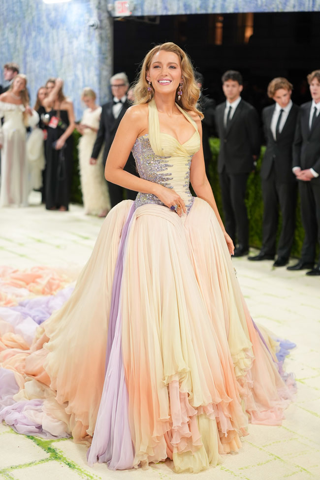 Met Gala 2026: Blake Lively in Archival Atelier Versace: IN or OUT?