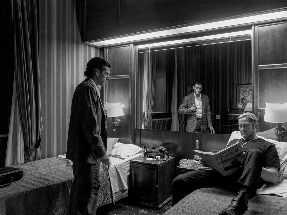 IN THE HAND OF DANTE Starring Oscar Isaac and Gal Gadot | Official ...
