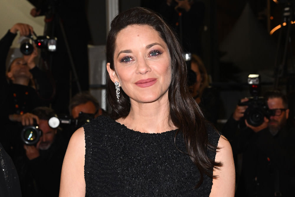 Cannes Film Festival 2026: Marion Cotillard in Chanel at the ROMA ELASTICA Premiere: IN or OUT?