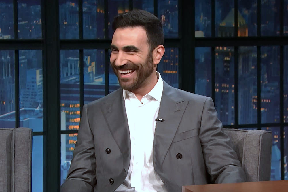 OFFICE ROMANCE Star Brett Goldstein on LATE NIGHT WITH SETH MEYERS